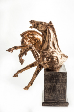 Figurka Konie w galopie 31x16,5x22 złota