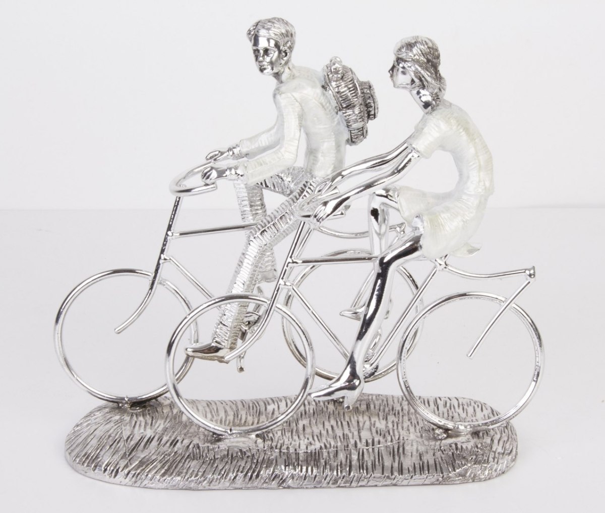Figurka przejażdżka rowerowa srebrna