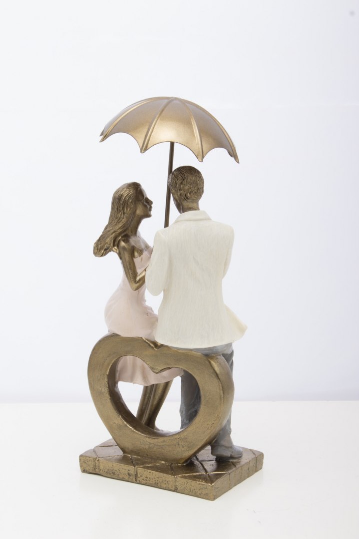 Figurka Zakochna para z parasolką